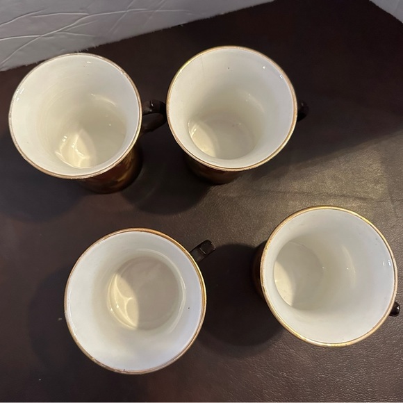 Vintage Warwick tea cups - Picture 2 of 12